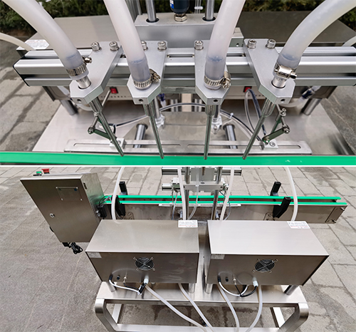 四頭磁力泵全自動灌裝機